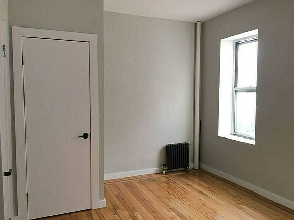 5th image of 221 Wadsworth Ave #1G