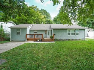 811 N Grand Ave, Independence, MO 64050