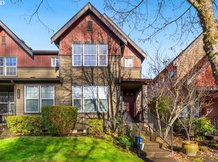 7129 NE Stonewater St, Hillsboro, OR 97124