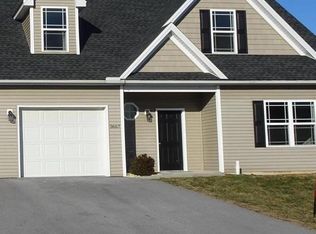 3705 Oakley Ln, Greencastle, PA 17225