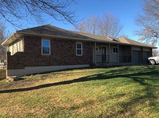 700 Lark St, Raymore, MO 64083