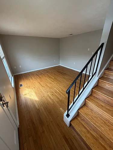 6 Raleigh Ct Photo 1