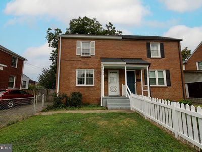 2728 S Uhle St, Arlington, VA, 22206