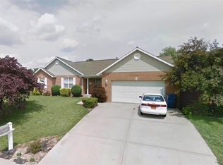 107 Harbor Point, Shiloh, IL 62221