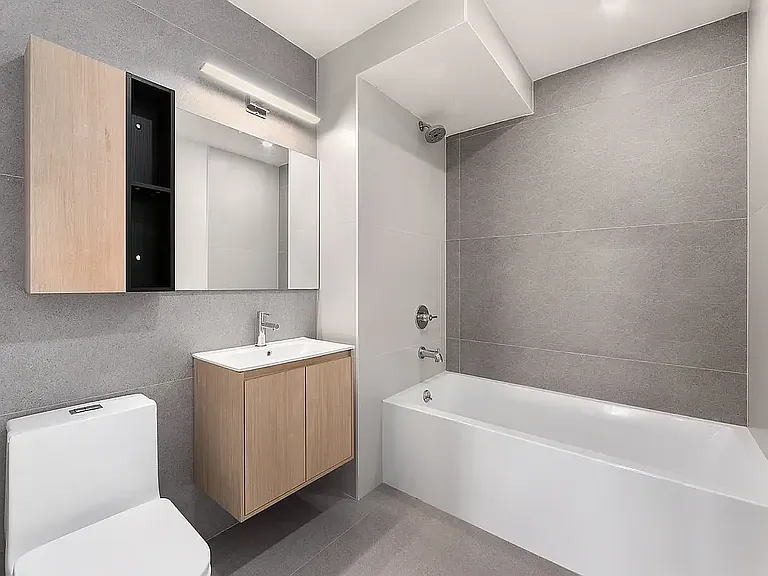 567 Ocean Pkwy #6D — Photo 8