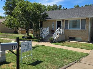 211 W 8th St, Liberal, KS 67901