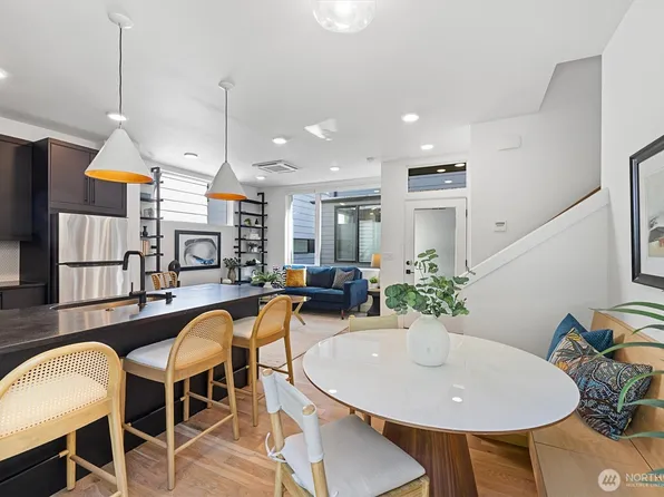 1134 32nd Avenue E #B, Seattle, WA 98112