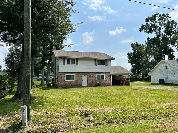 3441 Chrysler Dr, Lake Charles, LA 70605