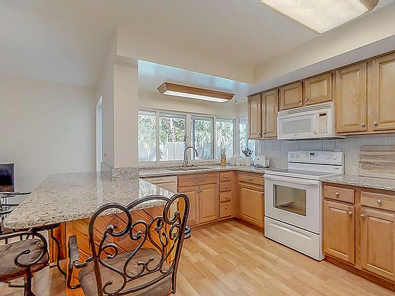 4th image of 4811 N Banana River Blvd