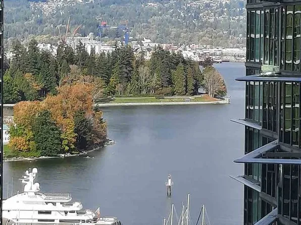 1331 Alberni St #1803, Vancouver, BC V6E 4S1