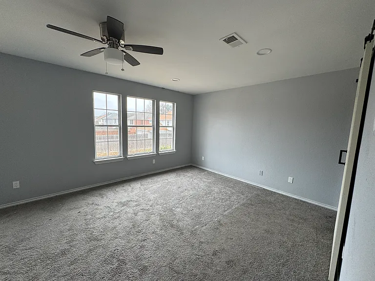 11092 Quest Dr — Photo 29