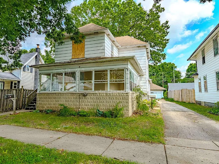 1714 Meharry St #A — Photo 2