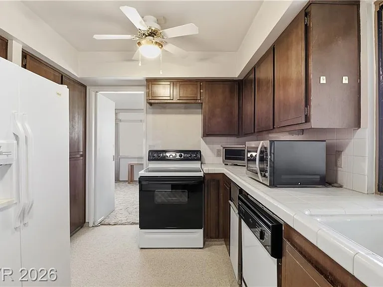 205 E Harmon Ave #508 — Photo 15