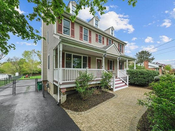2nd image of 70 Dalfonso Rd