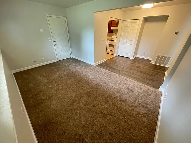930 W Rollins Rd — Photo 1