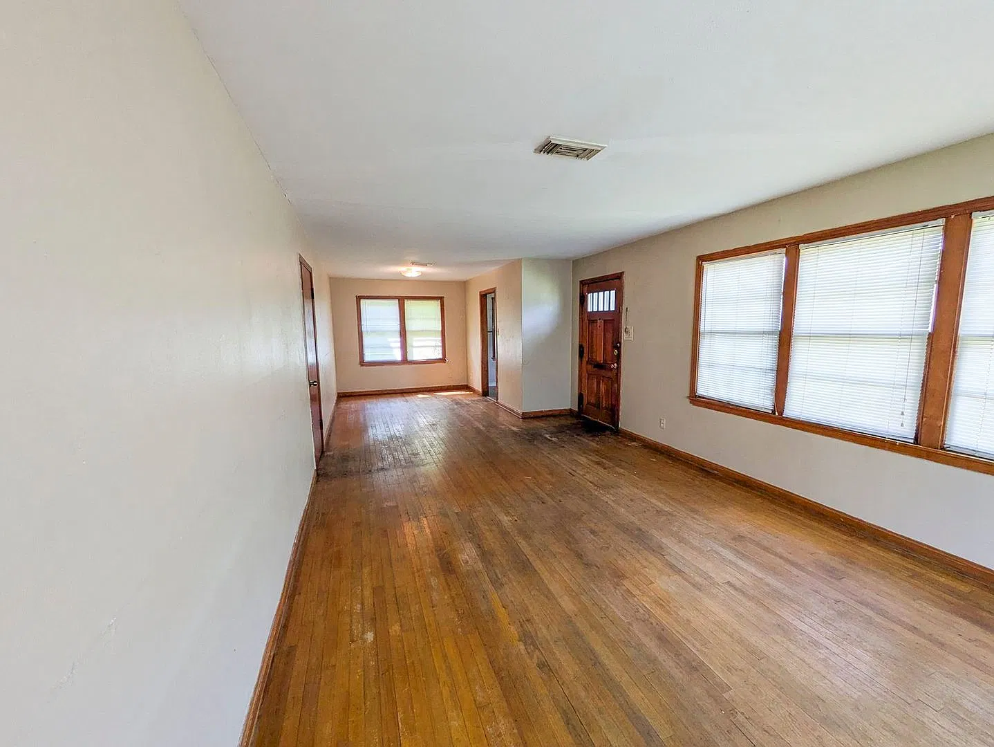 4295 Galveston — Photo 3
