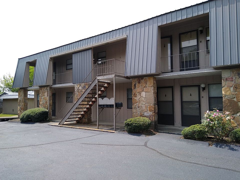 1st image of 305 Lynnwood Dr #16