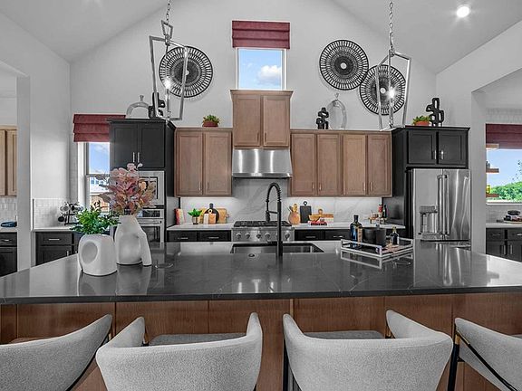 The Caroline - Kitchen