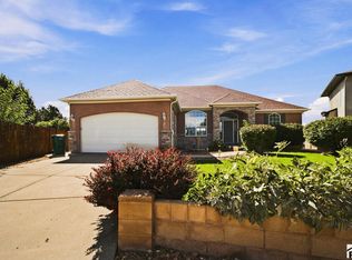 4 Hawks Point Ct, Pueblo, CO 81005