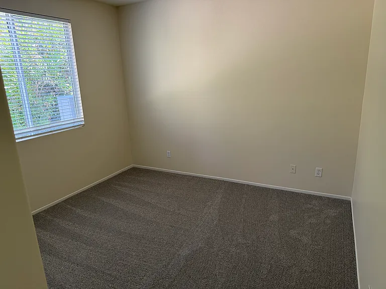 10261 Boyd Dr — Photo 38