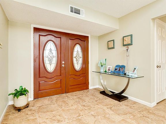 5th image of 3013 Beluche Dr