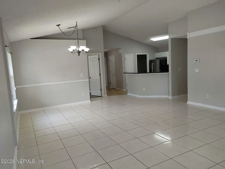 7548 Cliff Cottage Dr — Photo 6