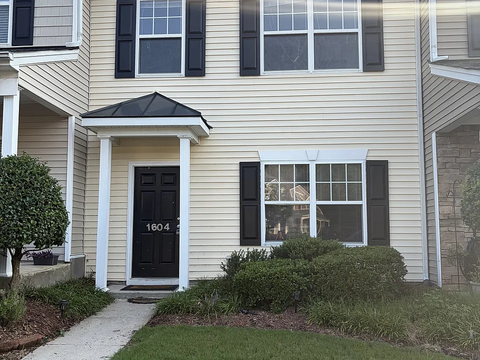 1725-1604 Tw Alexander Dr