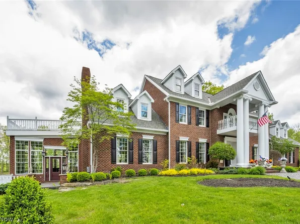 6900 Deerfield Ave NW, Canal Fulton, OH 44614