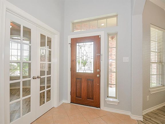 4th image of 5107 Big Meadow Ln