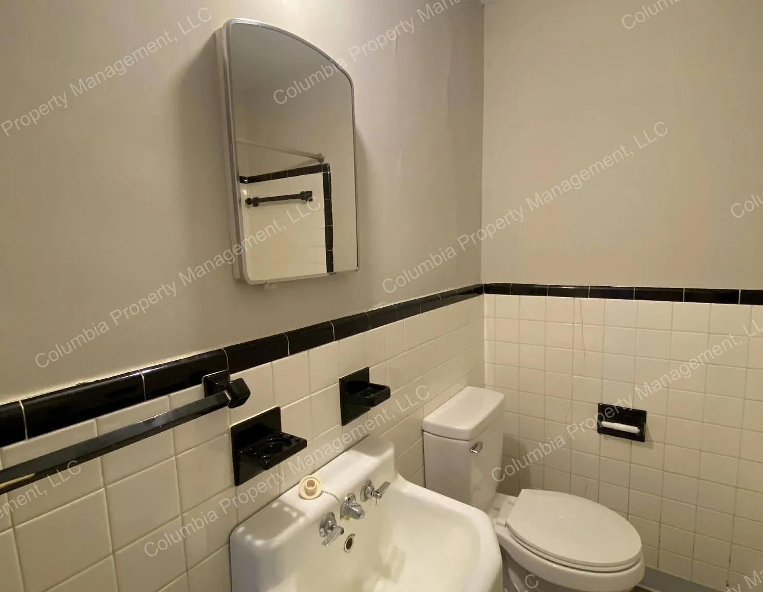 3 bed, 1400 sqft, $1,350 — Photo 4