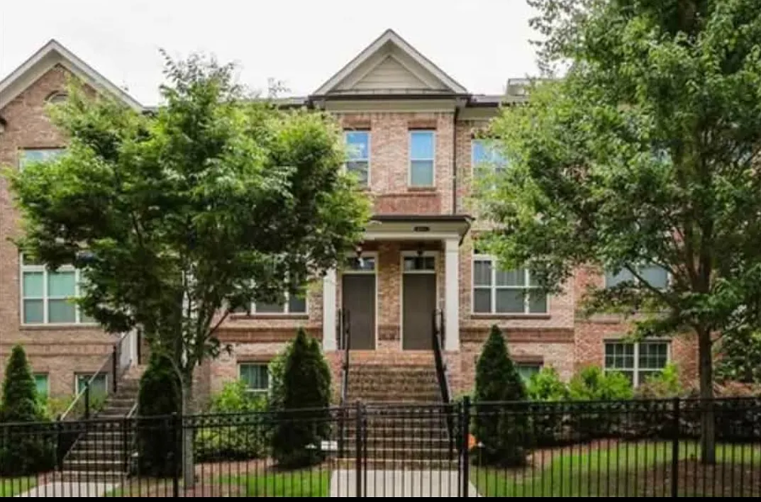 2264 Lavista Ct NE — Photo 1