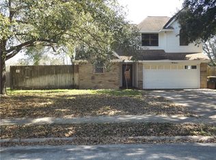 1306 Mockingbird Bnd, Sealy, TX 77474