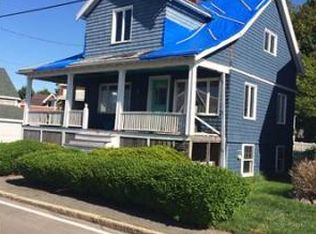 92 Willow Rd, Nahant, MA 01908