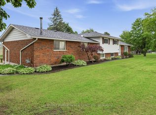 942 County Road 1 Rd E, Stone Mills, ON K7R 3L2