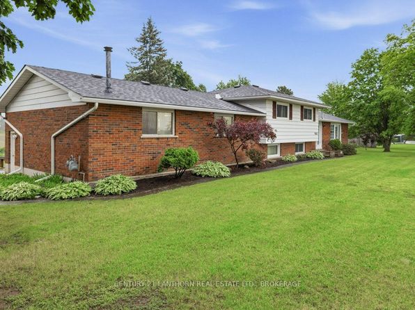 942 County Road 1 Rd E, Stone Mills, ON K7R 3L2