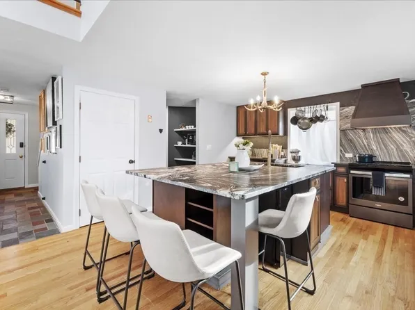 57 Trout Farm Ln, Duxbury, MA 02332