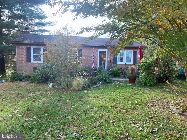 921 Fannie Dorsey Rd, Sykesville, MD 21784