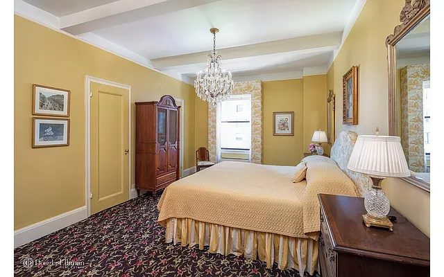 Sold by Douglas Elliman | media 25