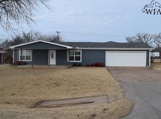 664 Bell Rd S, Wichita County, TX 76367