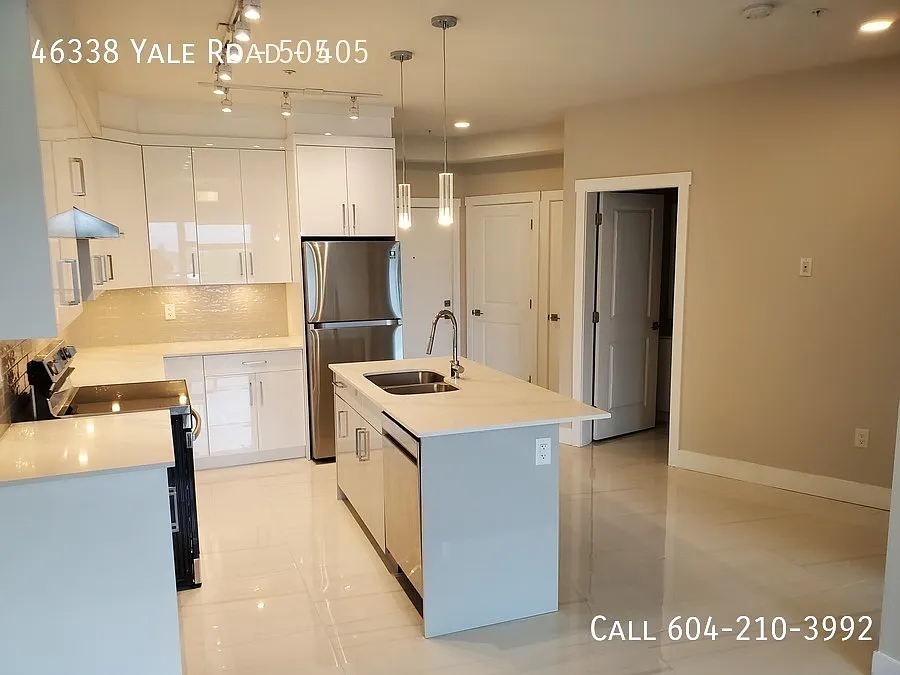 Building Photo - 46338 Yale Rd #505