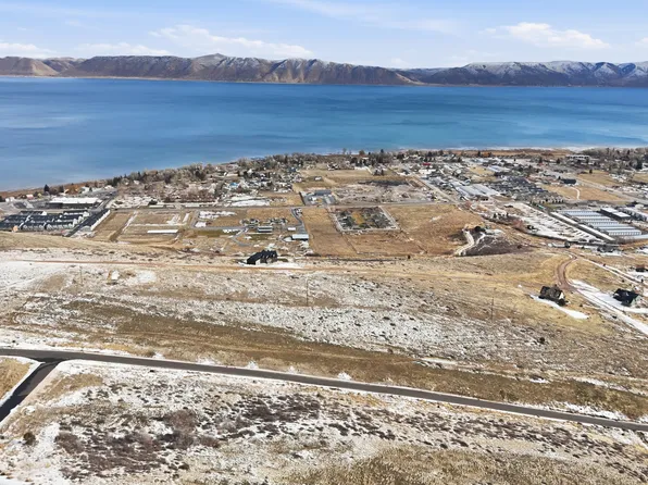 360 N Elks Ridge Rd, Garden City, UT 84028