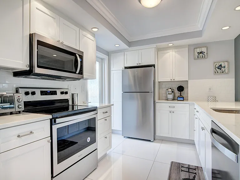 2730 Banyan Rd #26 — Photo 10