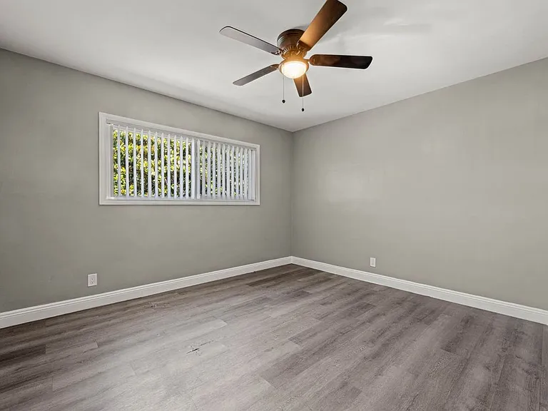 4018 & 4024 S Gelber Pl — Photo 12
