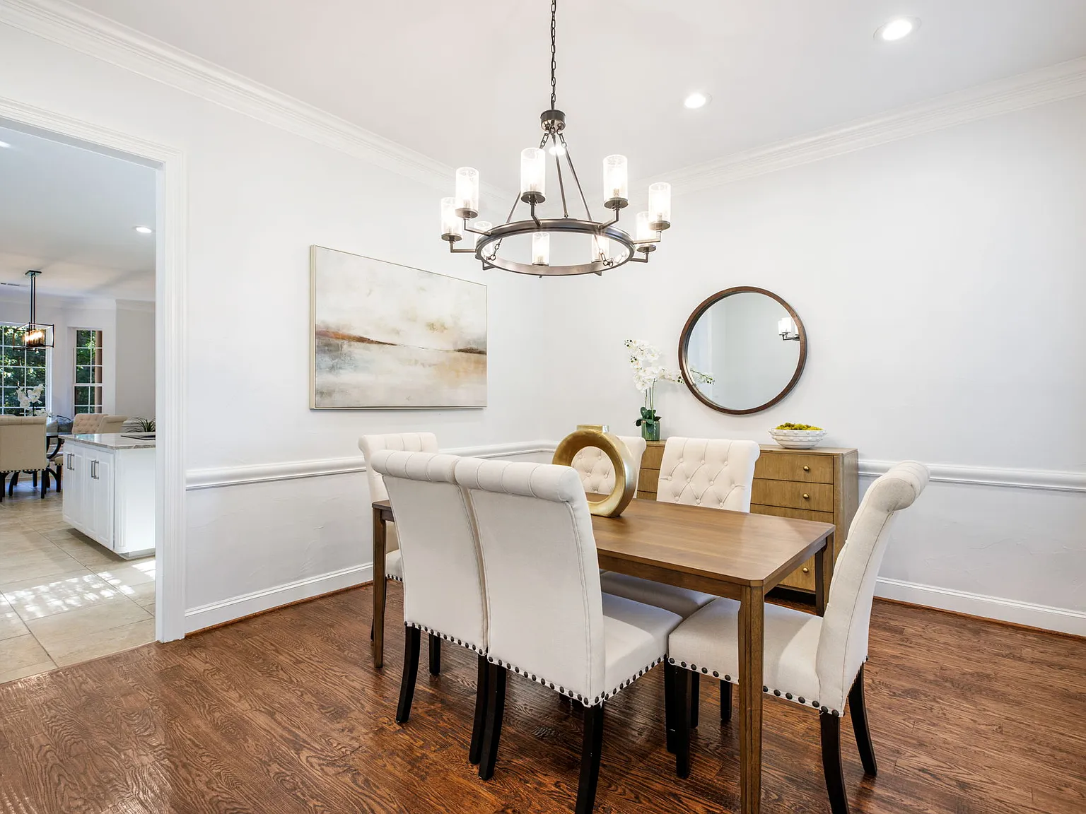 3 bed, 3371 sqft, $5,500 — Photo 4