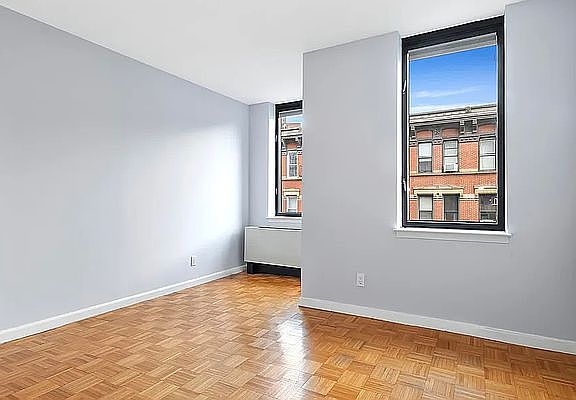 5th image of 24 E 7th St APT 5B