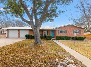 1003 Avenue B, Fredericksburg, TX 78624