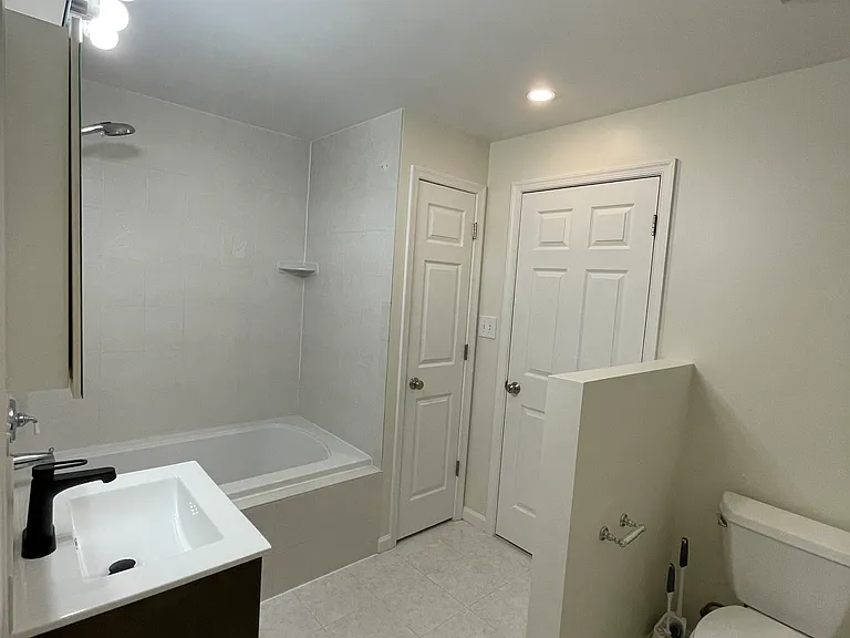 4818 River Creek Ter #1 — Photo 30
