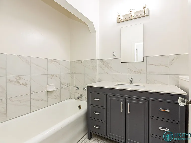 3427 Divisadero St — Photo 13