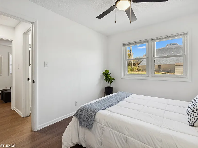 Twin Oaks Residences LLC — Photo 9