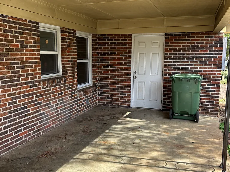 1801 Cotton Ct — Photo 9